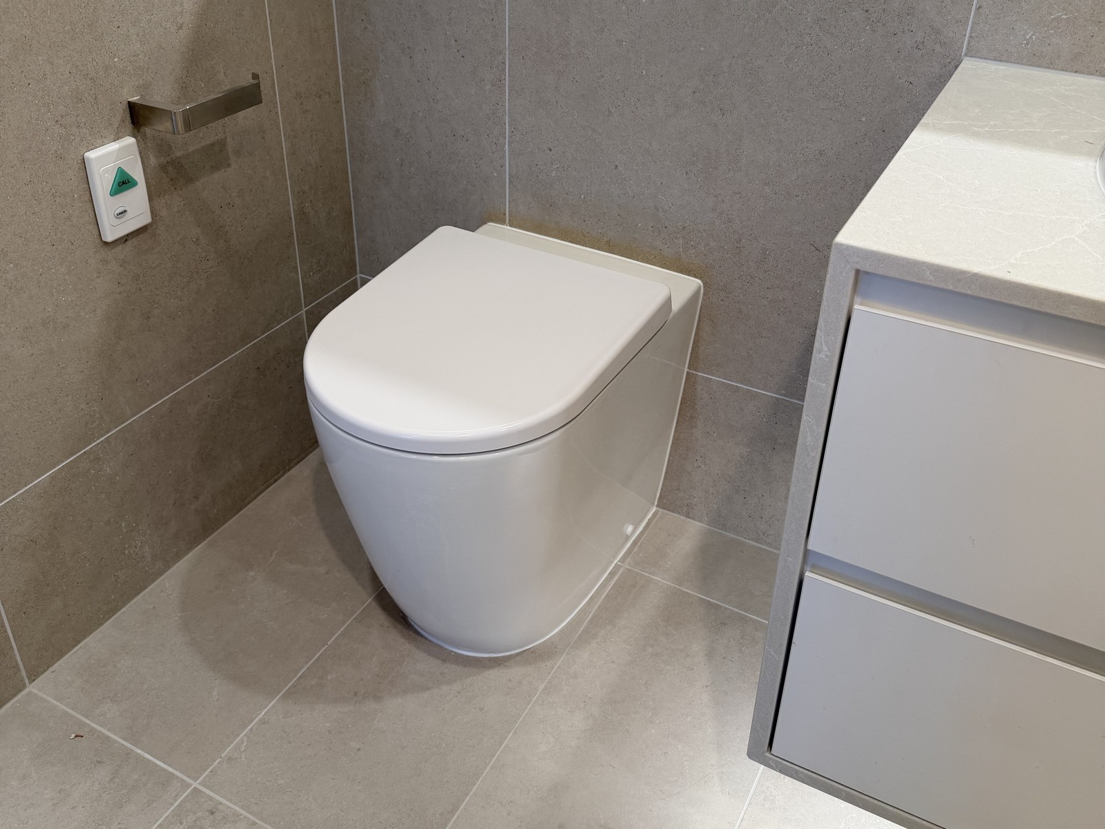 Taps, Toilets & Cisterns